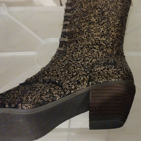 Joyfolie Bryce Boots In Bronze Sequin Lace-Up Knee-High - Sz9 - Picture 15 of 17